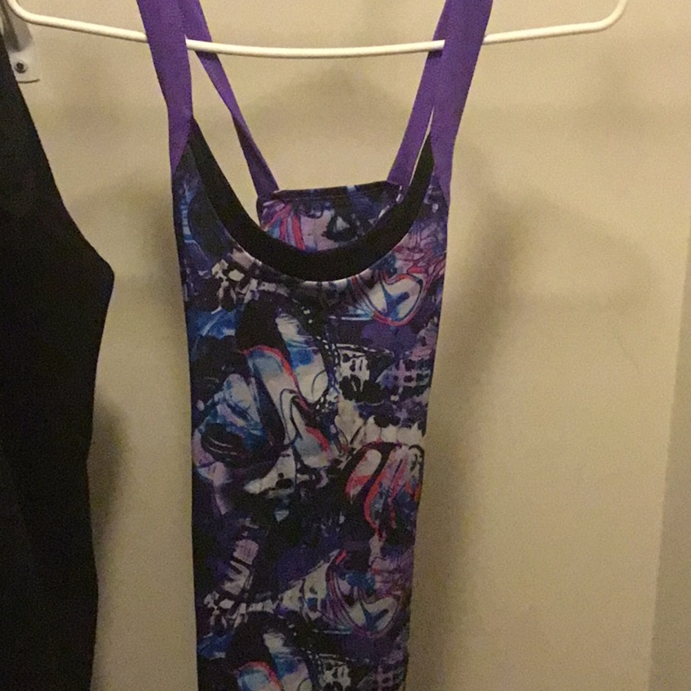 Sports top